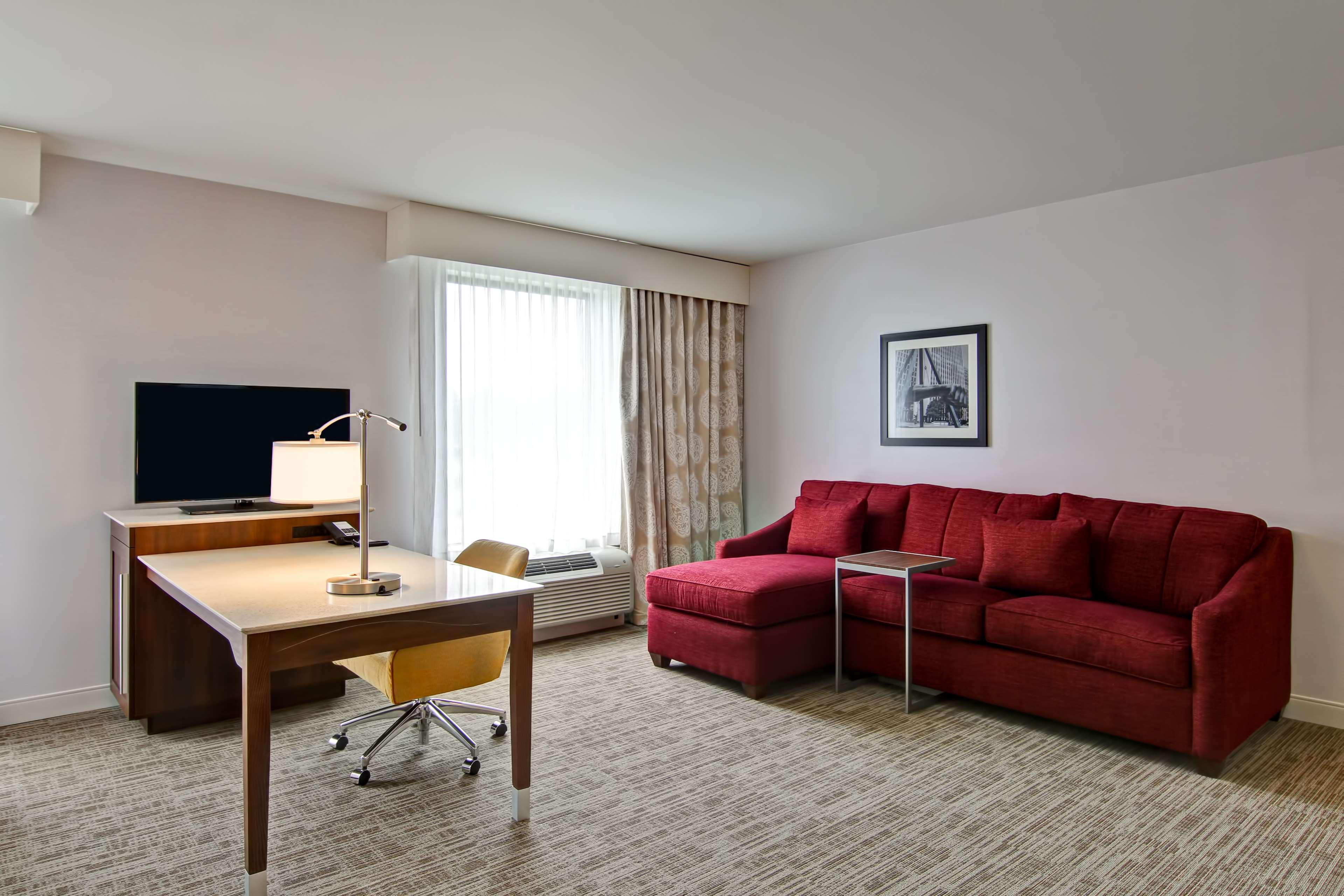Hampton Inn & Suites Detroit/Troy Clawson Exterior foto