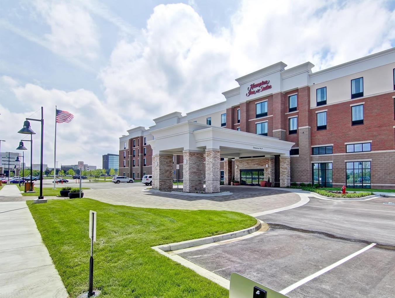 Hampton Inn & Suites Detroit/Troy Clawson Exterior foto