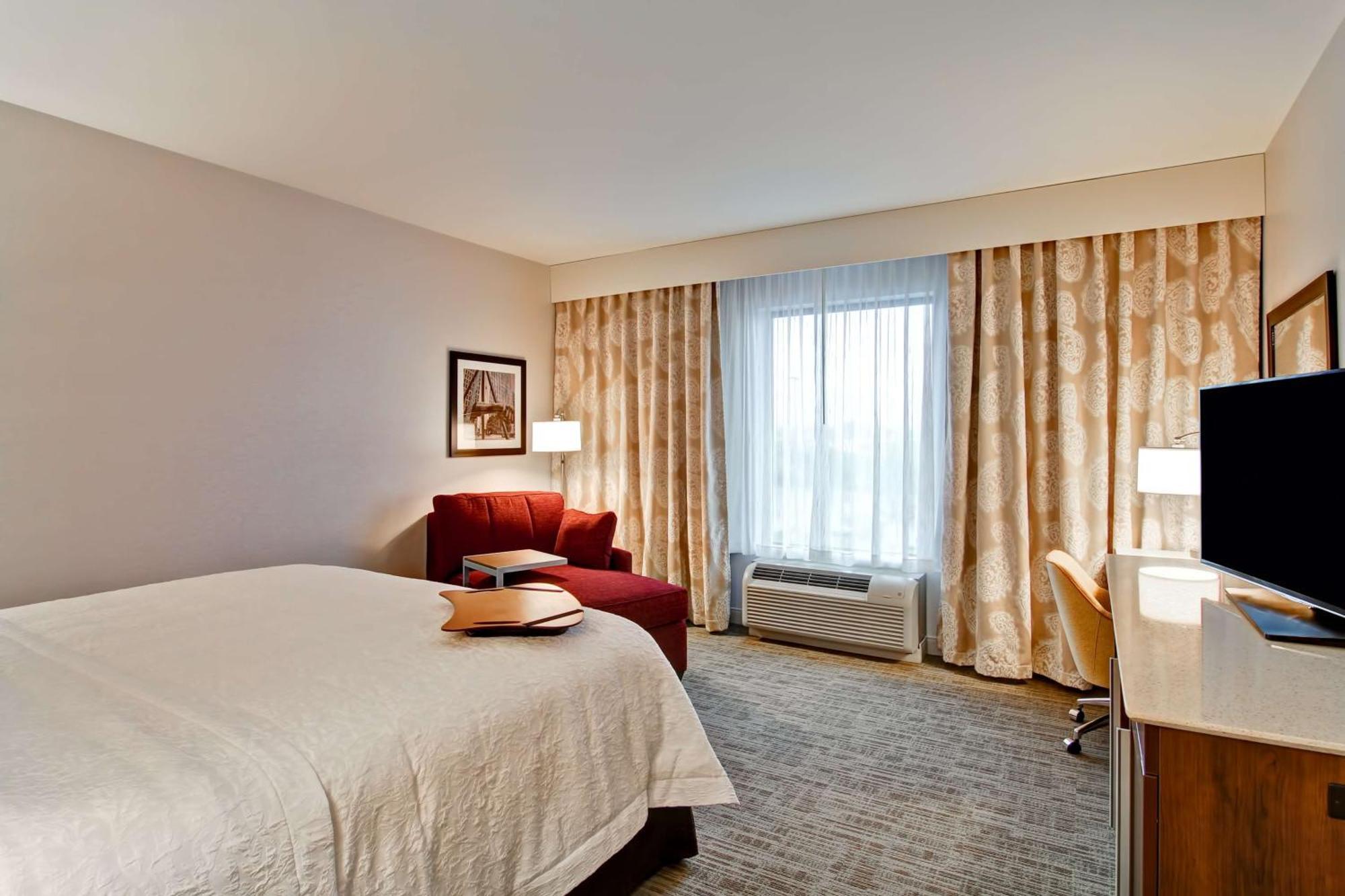 Hampton Inn & Suites Detroit/Troy Clawson Exterior foto