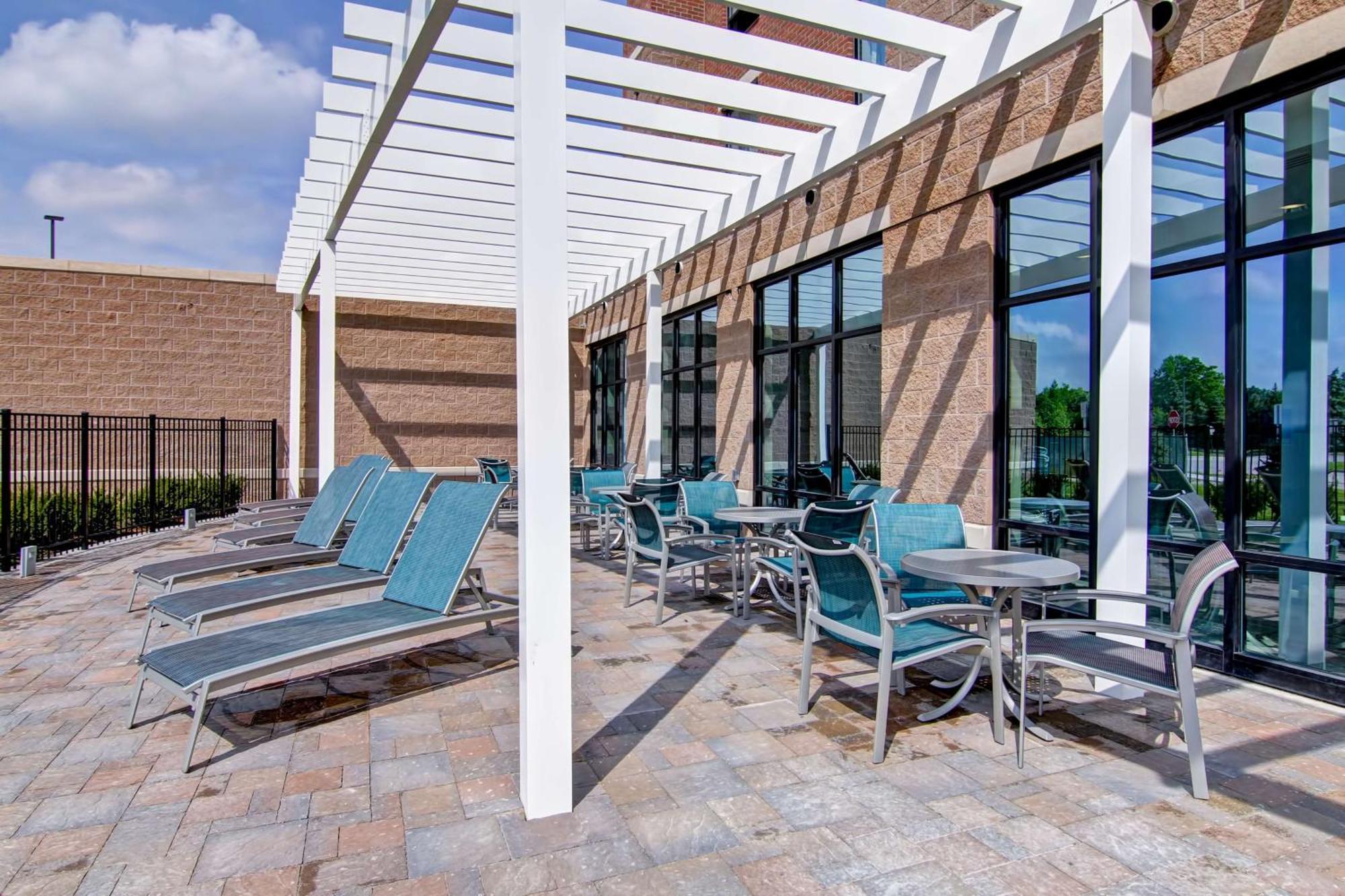 Hampton Inn & Suites Detroit/Troy Clawson Exterior foto